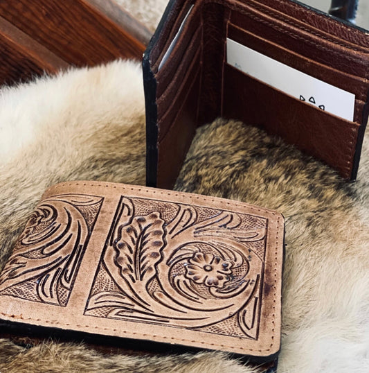 Men’s tooled wallet