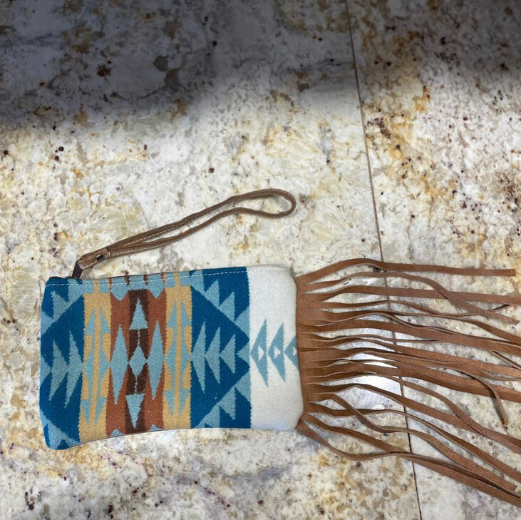 Pendleton Clutch